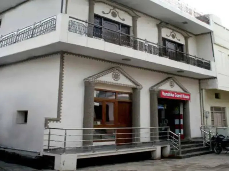 Hotel Vanshika Palace