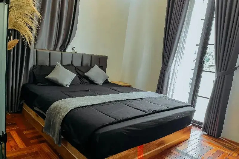 Standard Double room with balcony (full double bed)