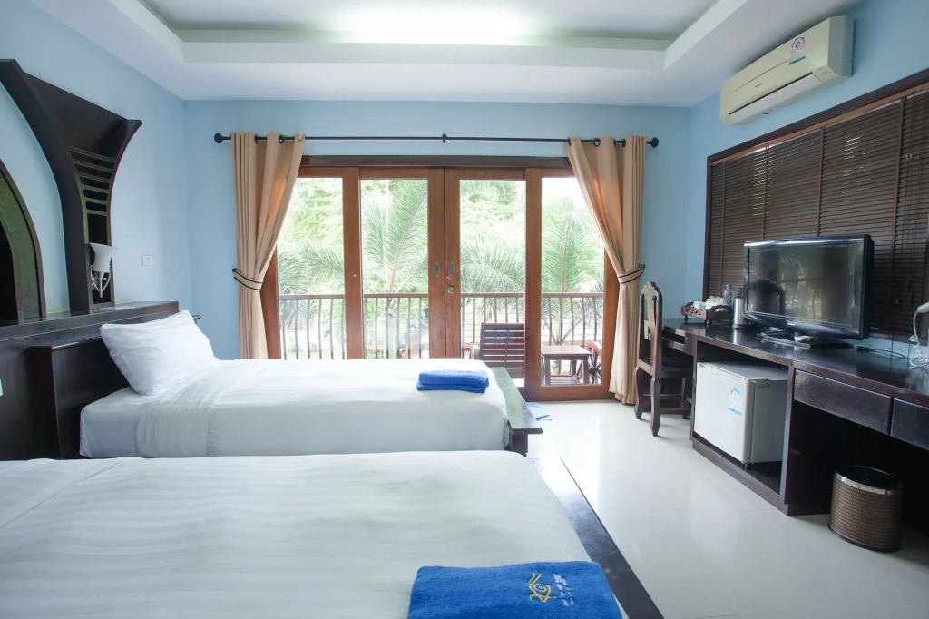 Koh Tao Regal Resort by null