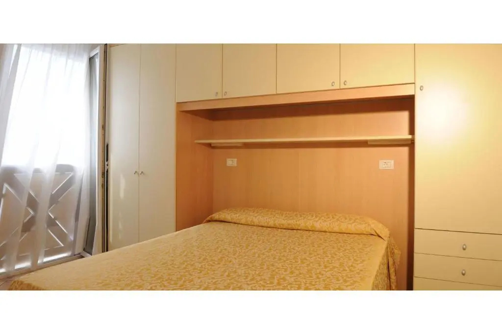 1 Bedroom Apartment with partial sea view