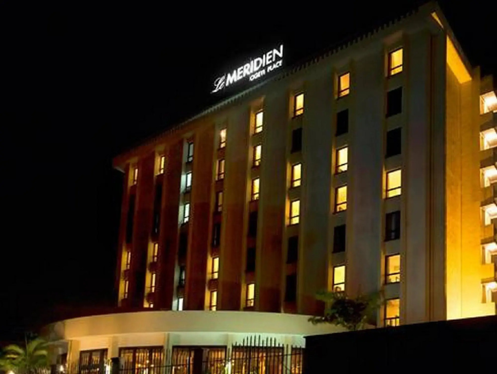 Ogeyi Place Hotel