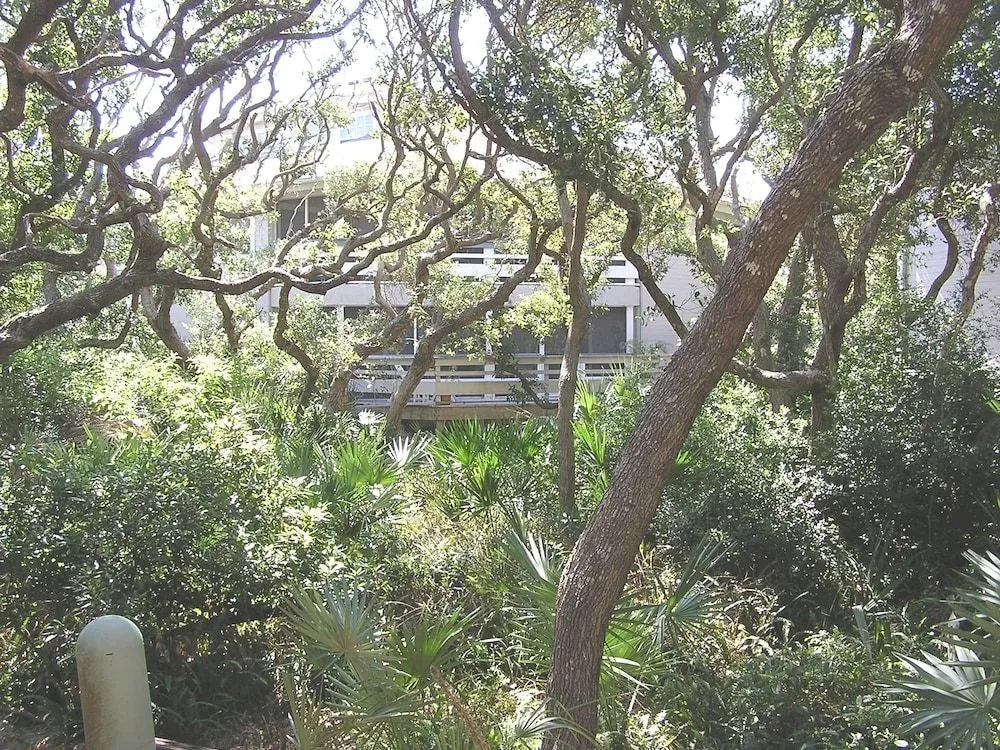Sea Woods 2bdrm Veranda 134V - 2 Br Condo