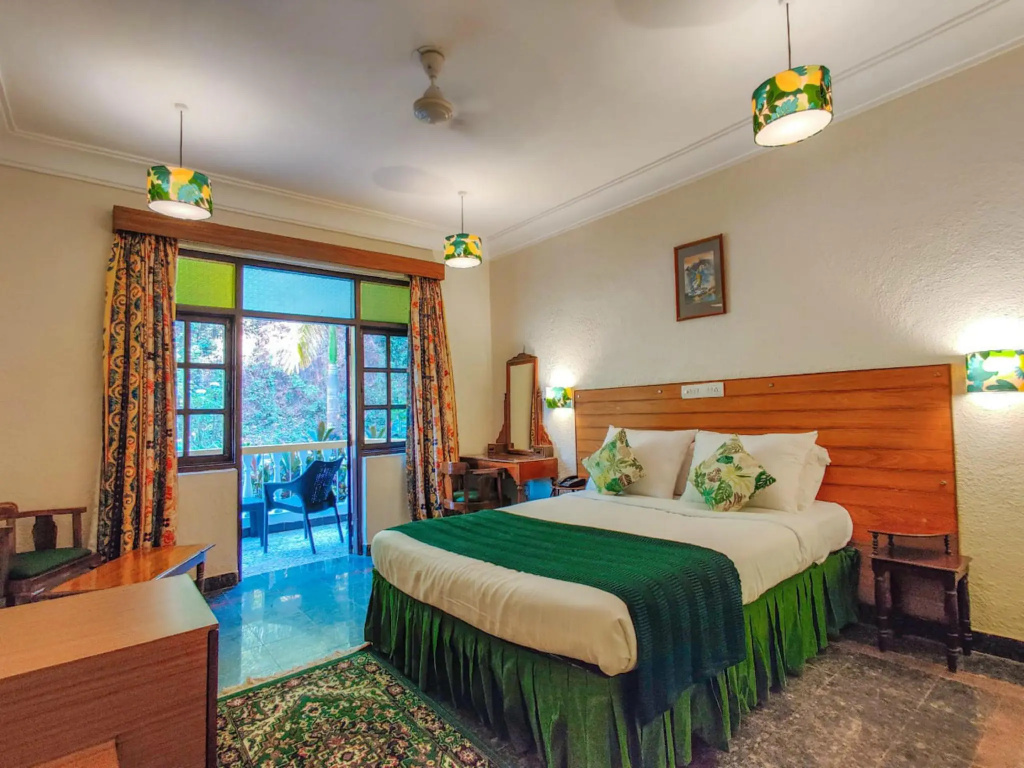 Deluxe room with garden view