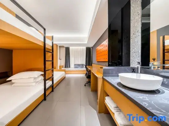 Comfort room