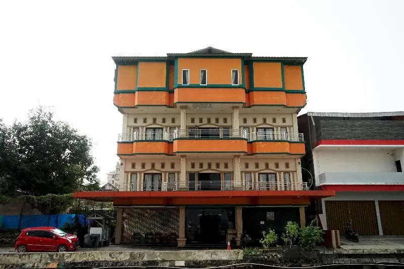 Grand Vella Hotel