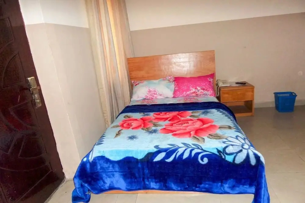 Wonder King Hotel - Chambres