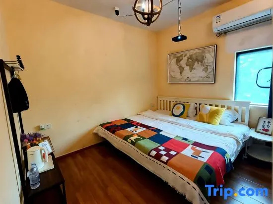 Executive Double room (full double bed)