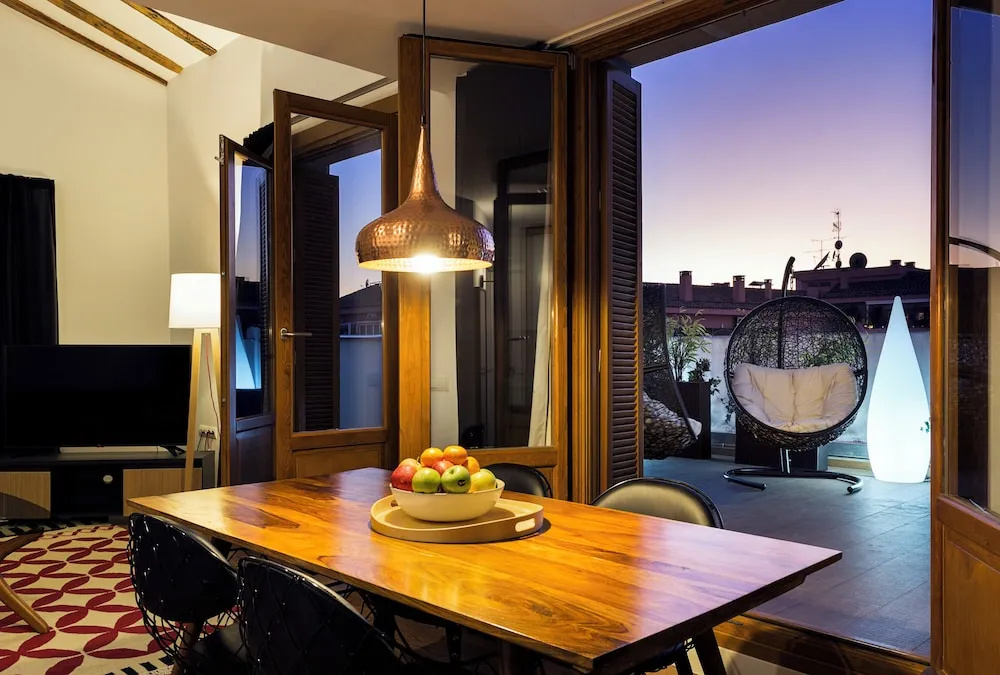 B&B HOTEL by null