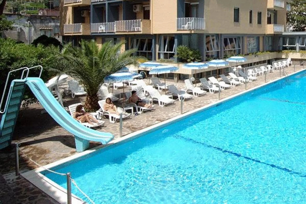 Hotel photo 15