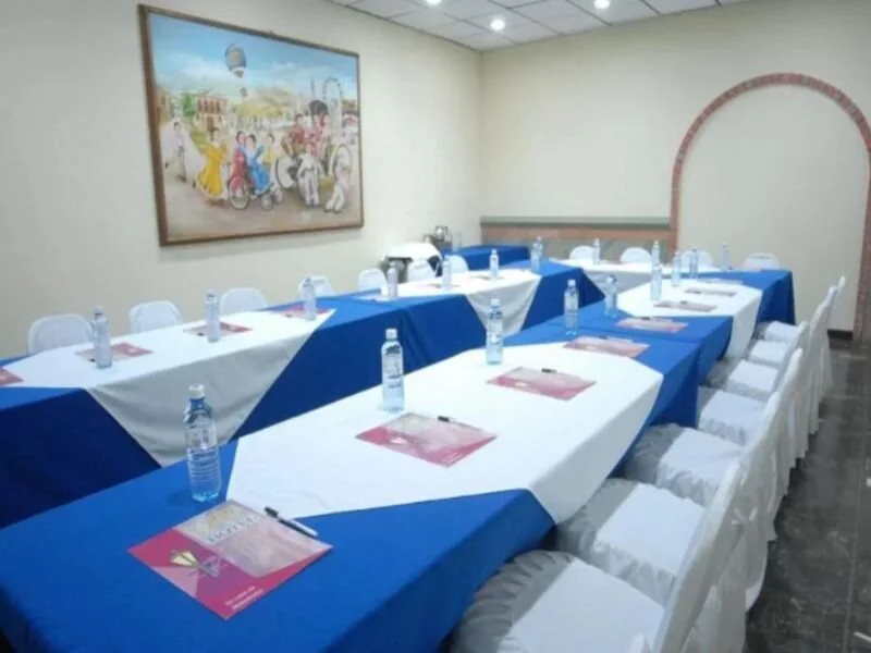 Hotel photo 12