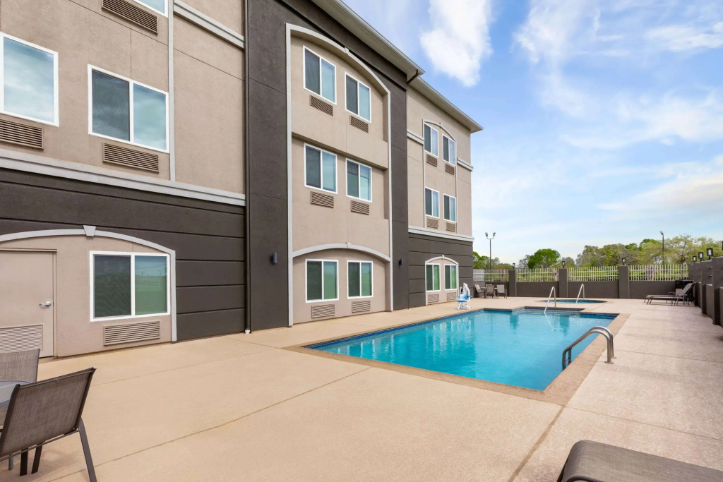 La Quinta Inn & Suites by Wyndham Angleton - Général