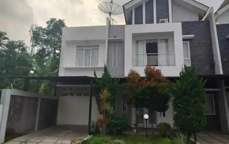 Villa Noeryani