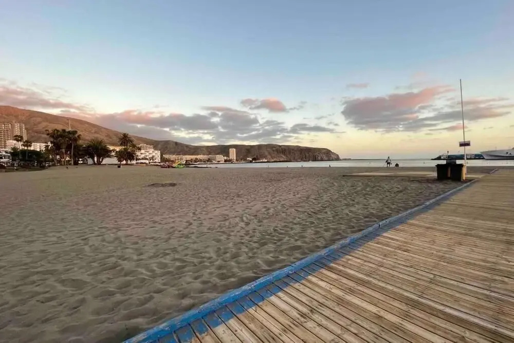 Beach & Waterfront