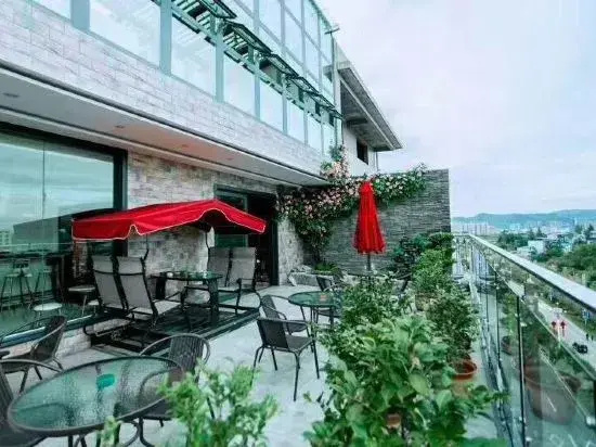 Longshan Pengyuan Apartment
