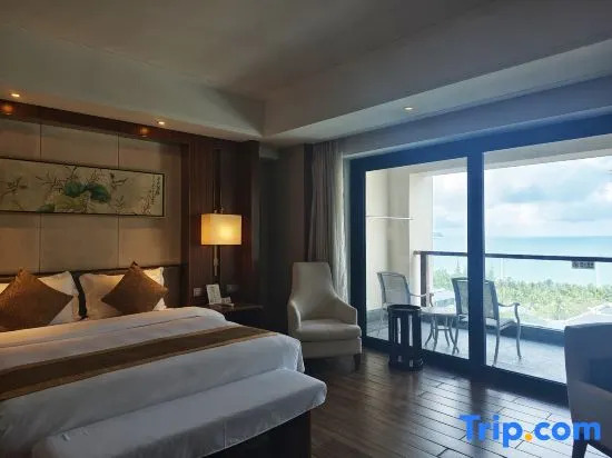 Двухместный семейный номер Superior с видом на море двуспальная кровать в Jinghai Hotel & Resort