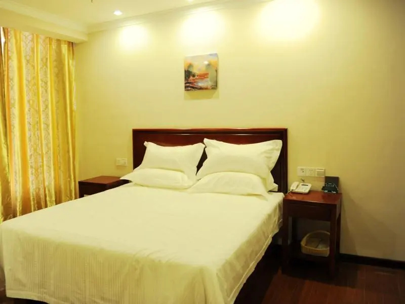 GreenTree Inn Qinhuangdao Peace Avenue Express Hotel - Chambres