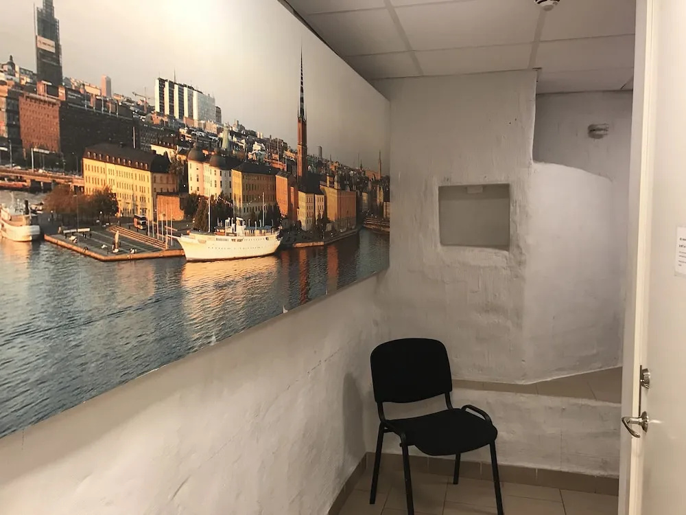 Economy room