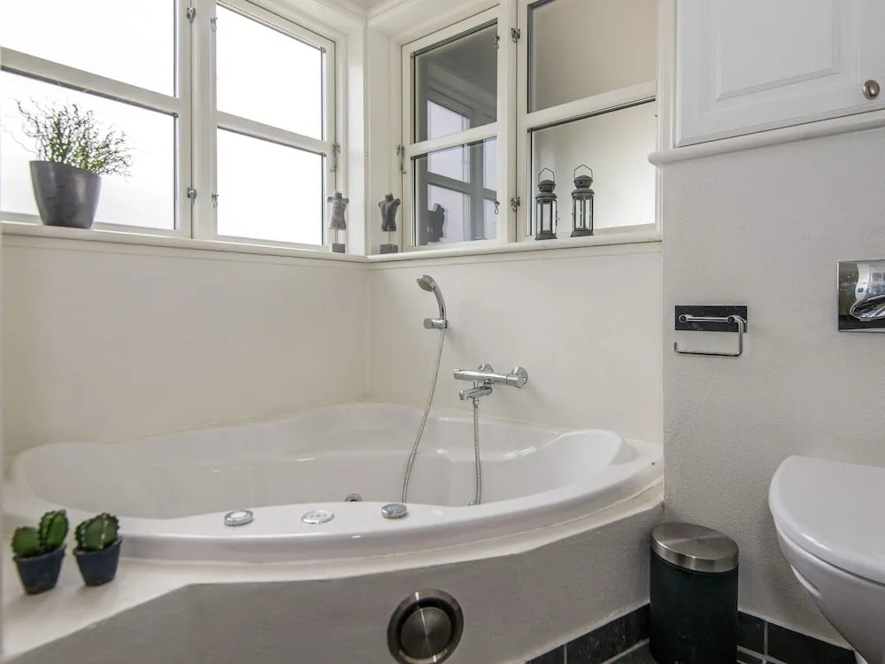 Elegant Holiday Home in Ebeltoft With Sauna - фото 7