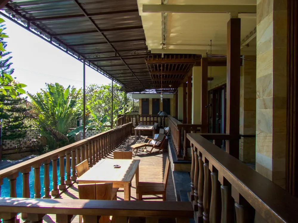 Balcony & Terrace