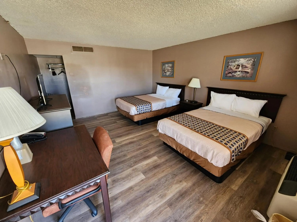 Satellite Inn - фото 34