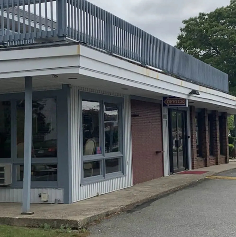 Brentwood Motor Inn