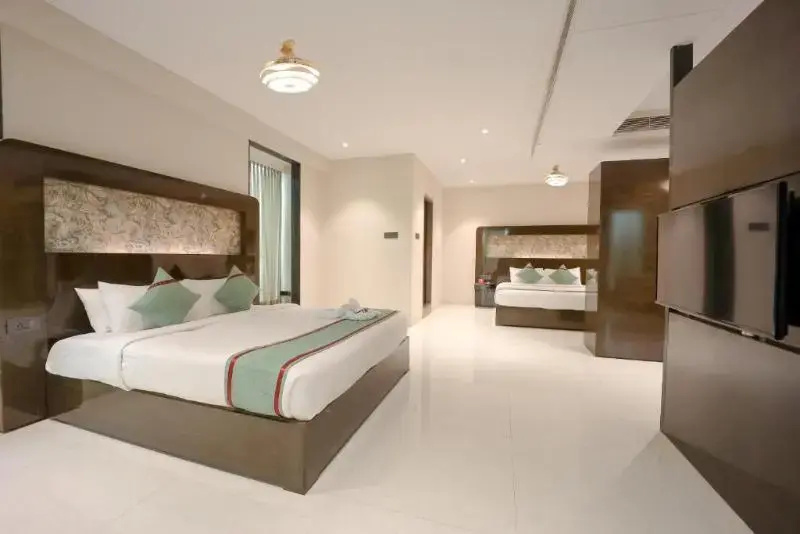 Standard Quadruple Family room