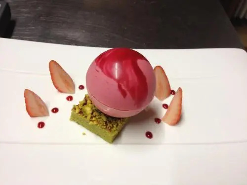 Food & Beverage