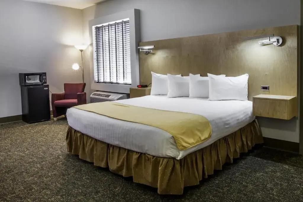 Spark by Hilton Artesia - Chambres