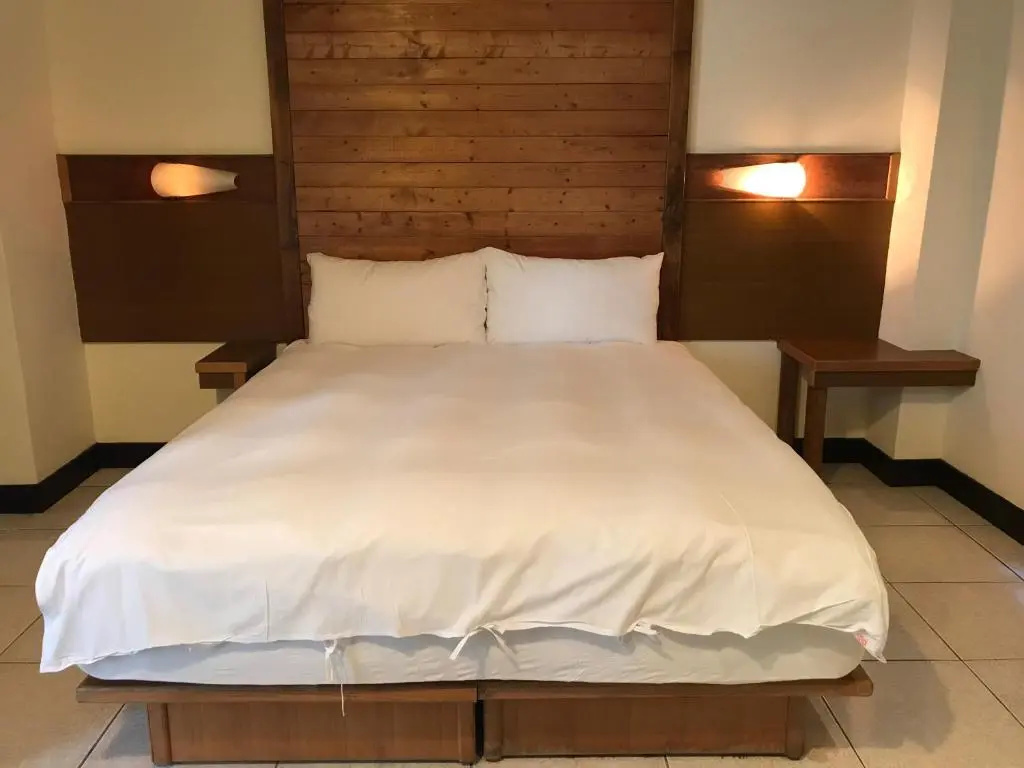 Ising Hotel - Chambres