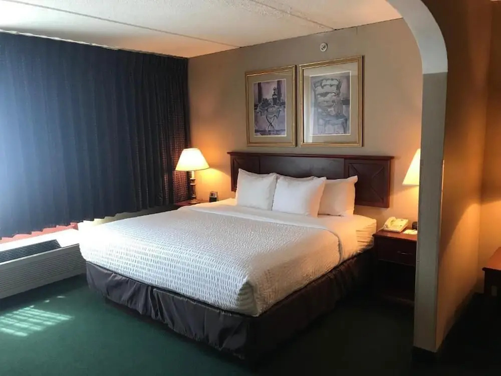Premier room