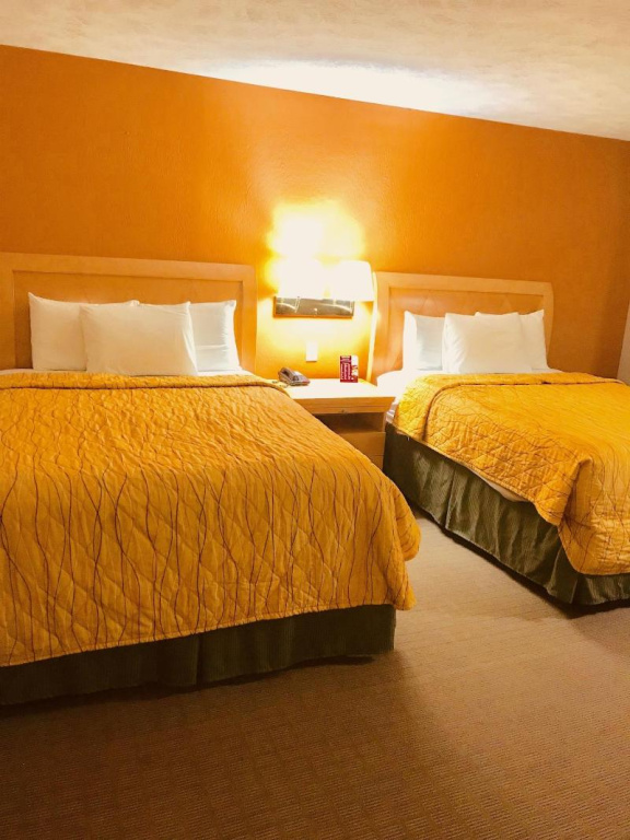 Lyons Inn - 4