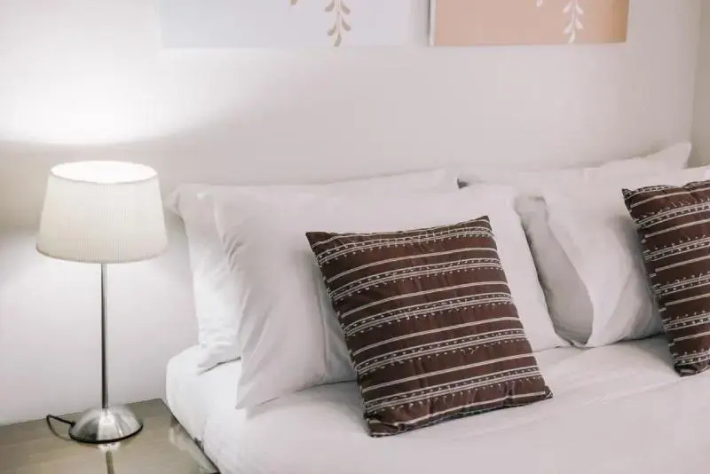 Executive Double Apartment full double bed