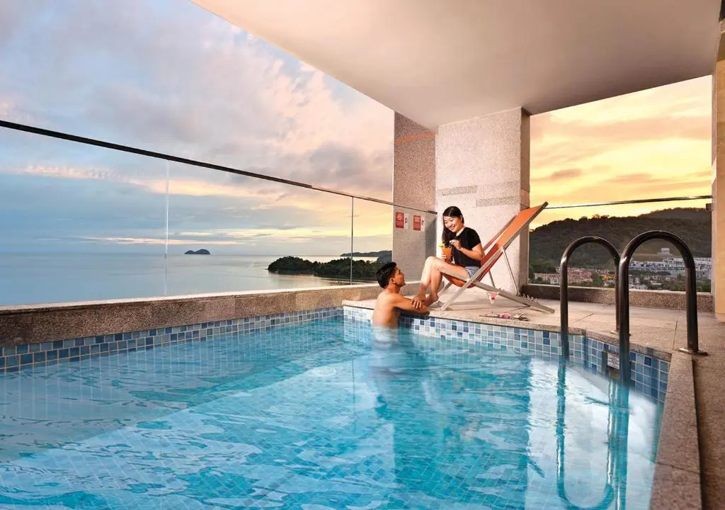 Lexis Suites Penang - Chambres