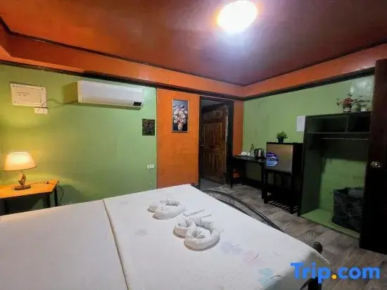 Deluxe Bungalow