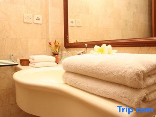 Melasti Beach Resort & Spa Legian