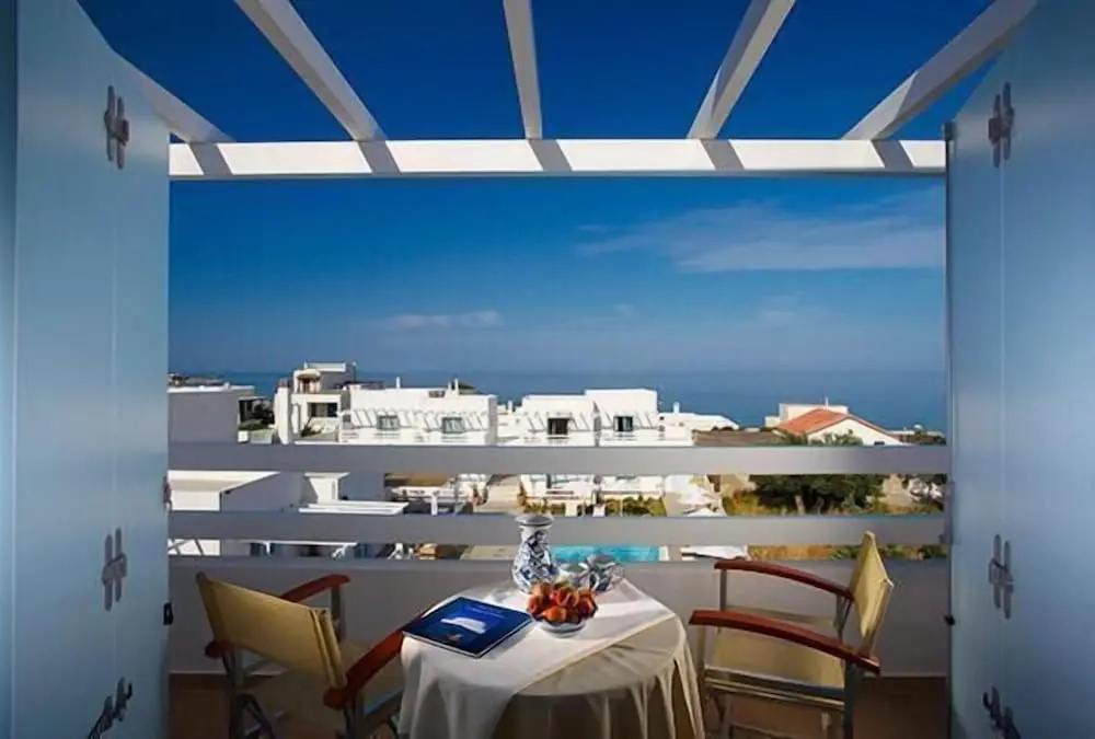 Superior Double room with balcony and with sea view (twin beds)