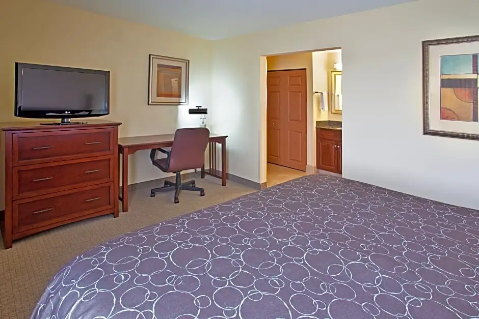 Staybridge Suites Elkhart North by IHG - Chambres
