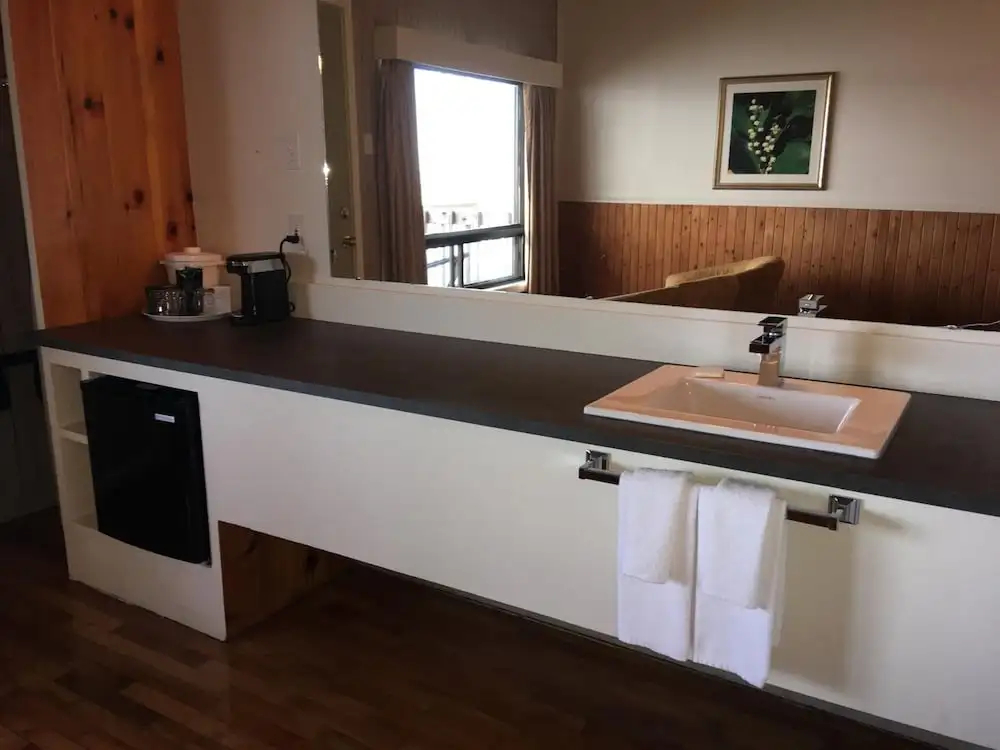 Hôtel Motel La Côte Surprise - фото 12