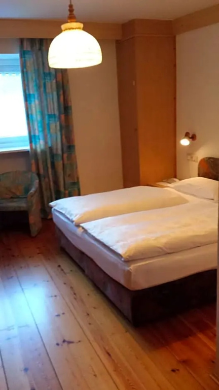 Hotel Rodes - Chambres