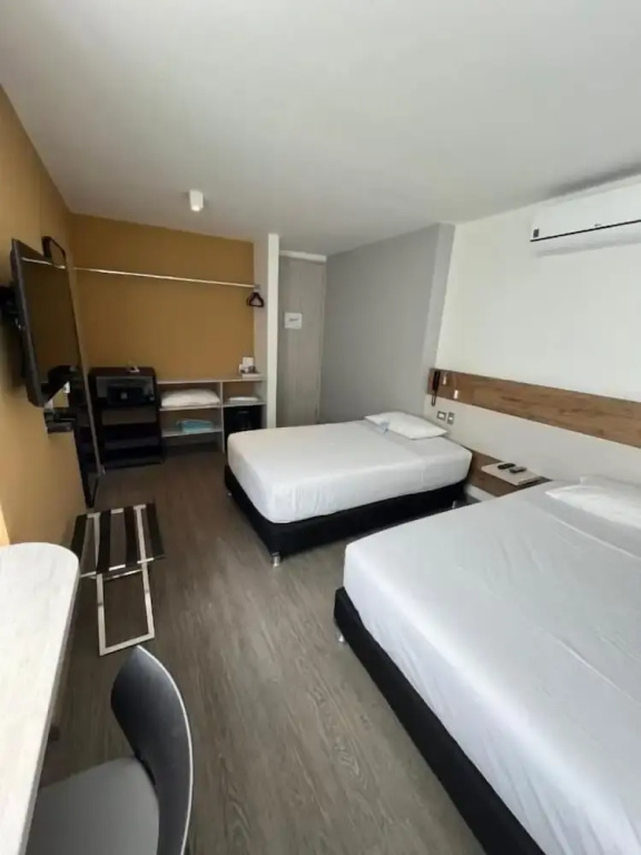 Standard Double room (twin beds)