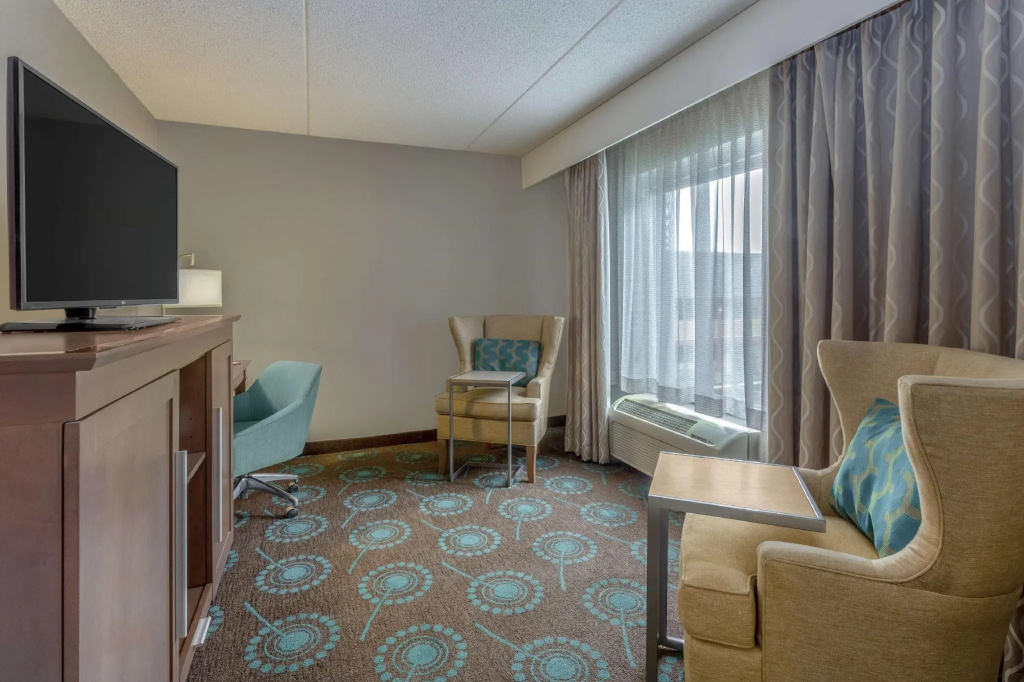 1 Bedroom Double Suite (full double bed)
