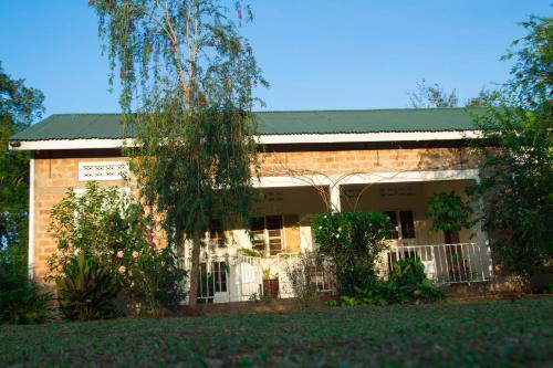 Bushbaby Lodge image