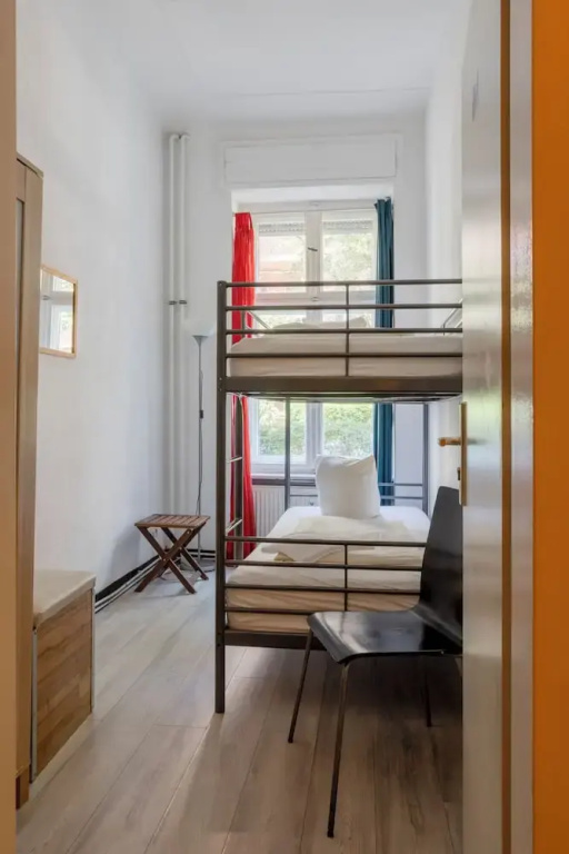 Economy Double room (twin beds)