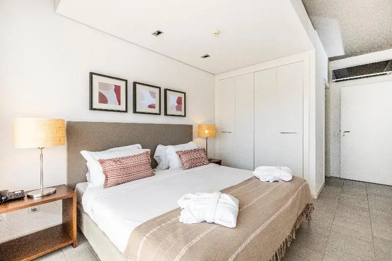 Pelican Alvor - Chambres