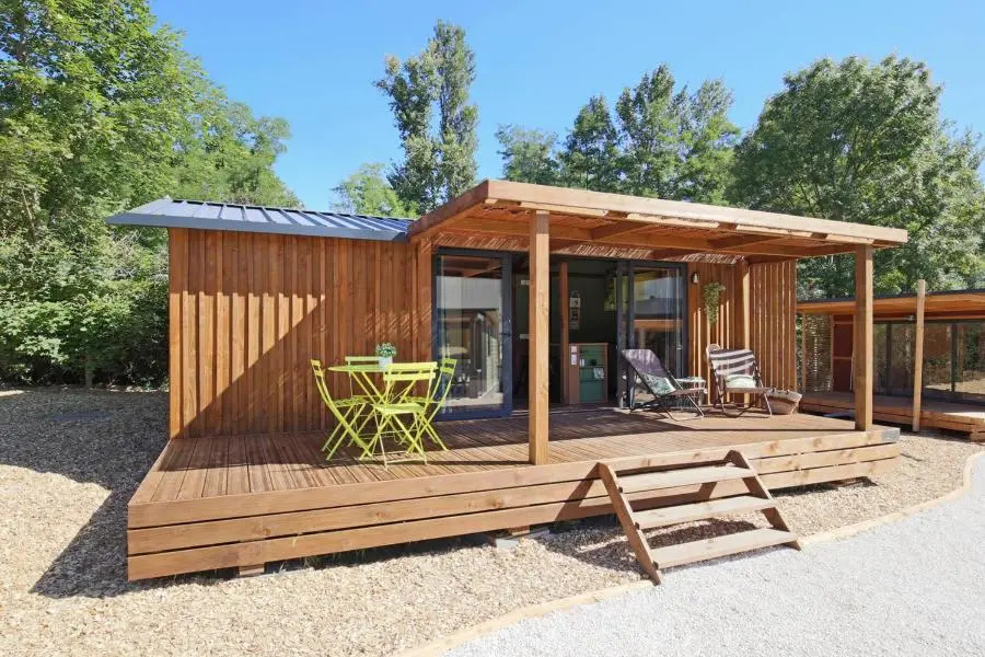 3 Bedrooms Chalet