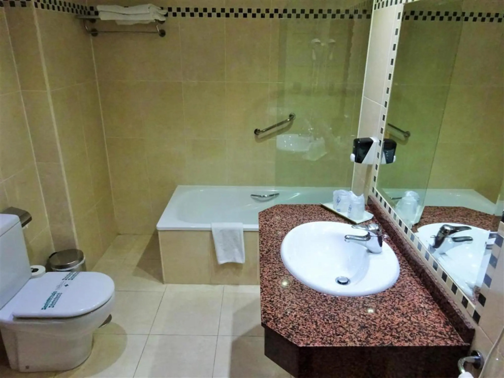 Vistamar Hotel, Коста Дорада, Іспанія мініатюра 10