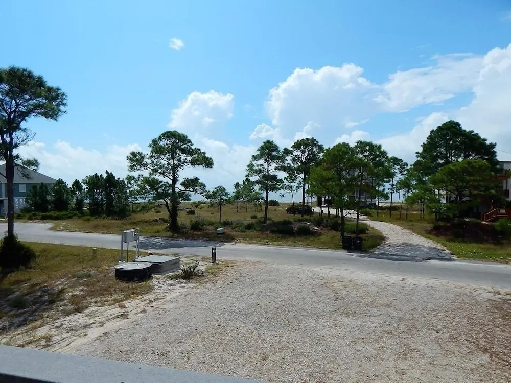 045 Dunes Westside 3 Bedroom Home