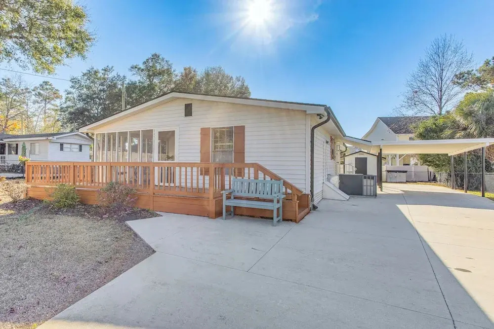 Walk to Beach! Dog-friendly Home in Murrells Inlet