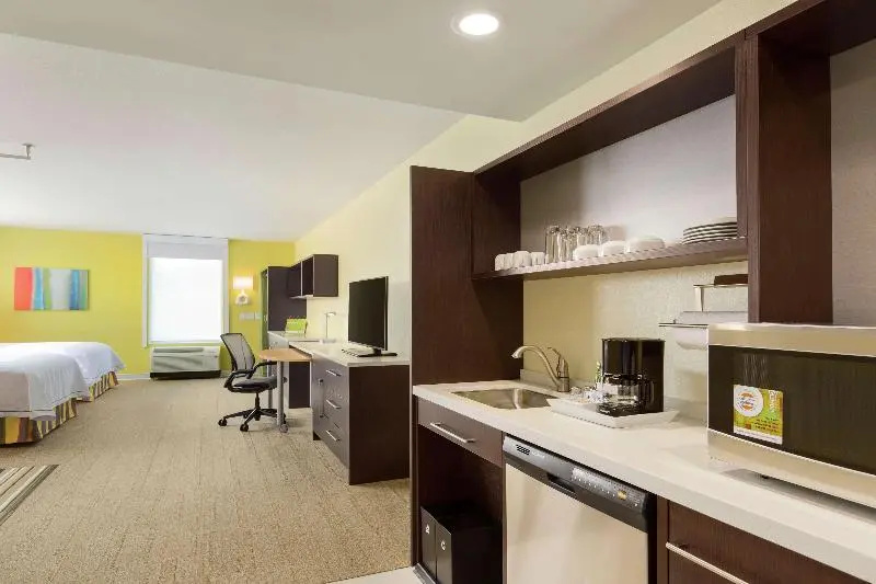 Home2 Suites by Hilton Canton - Chambres
