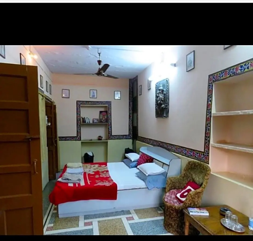 Economy Double room (full double bed)